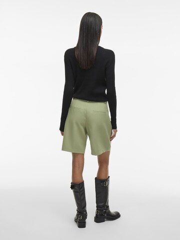 Regular Pantalon VILA en vert