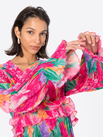 Nasty Gal Mekko värissä vaaleanpunainen