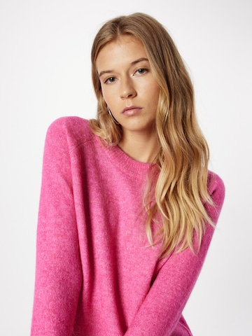 Pull-over 'Lulu' SELECTED FEMME en rose