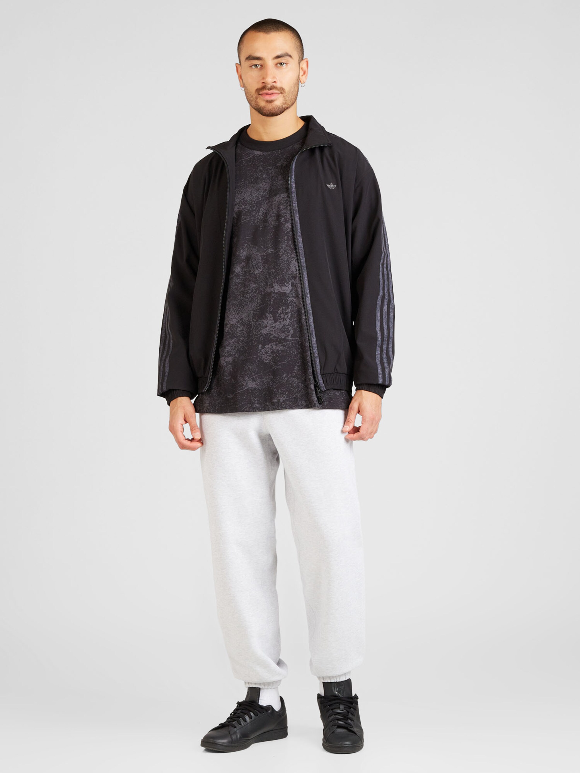 ADIDAS ORIGINALS Jacke in Schwarz ABOUT YOU