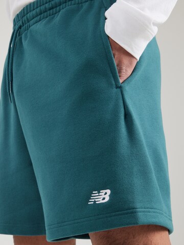 Regular Pantalon 'Essentials' new balance en bleu