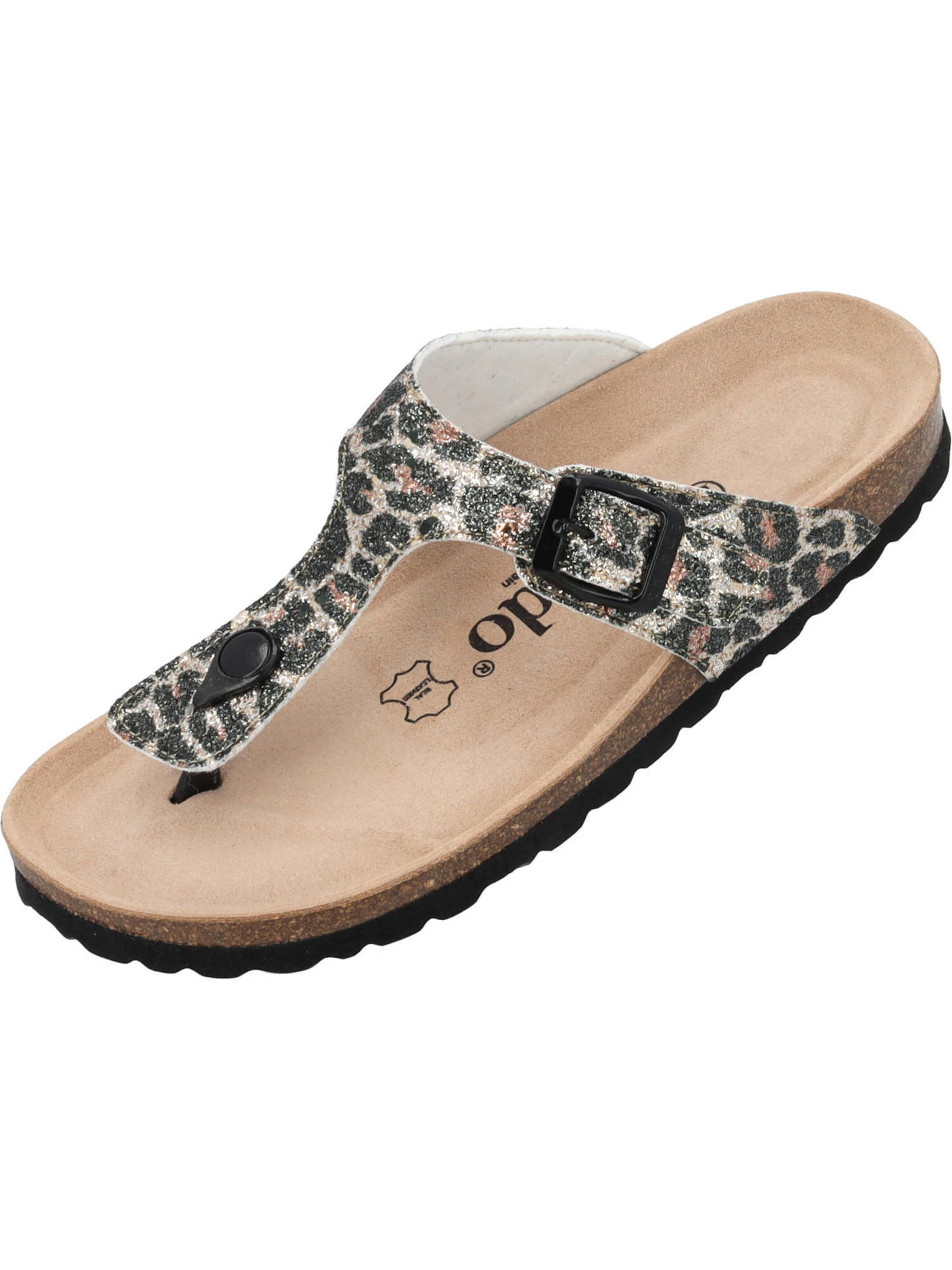 Palado Varbavaheplätu 'Kos Wild', värv Hõbe: eest vaates