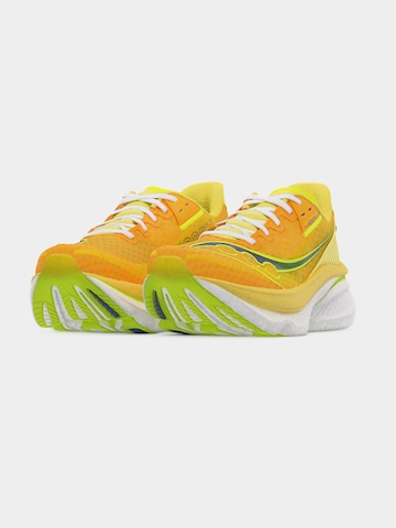 Chaussure de course 'ENDORPHIN AZURA' saucony en orange