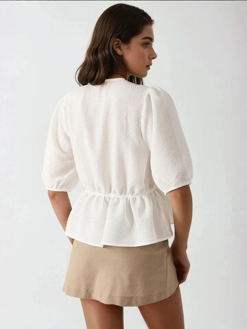 Hiccup Bluse in Weiß