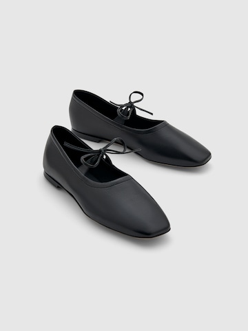 EDITED Damen - Ballerina 'Pauletta' in Schwarz