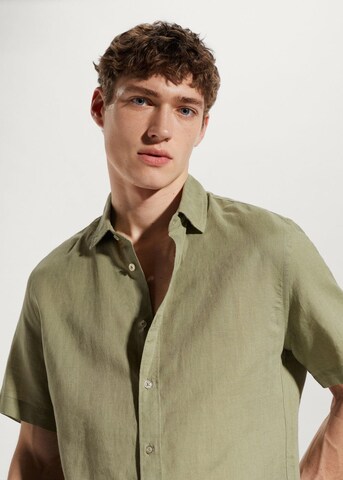 MANGO MAN Slim fit Button Up Shirt 'Ants' in Green