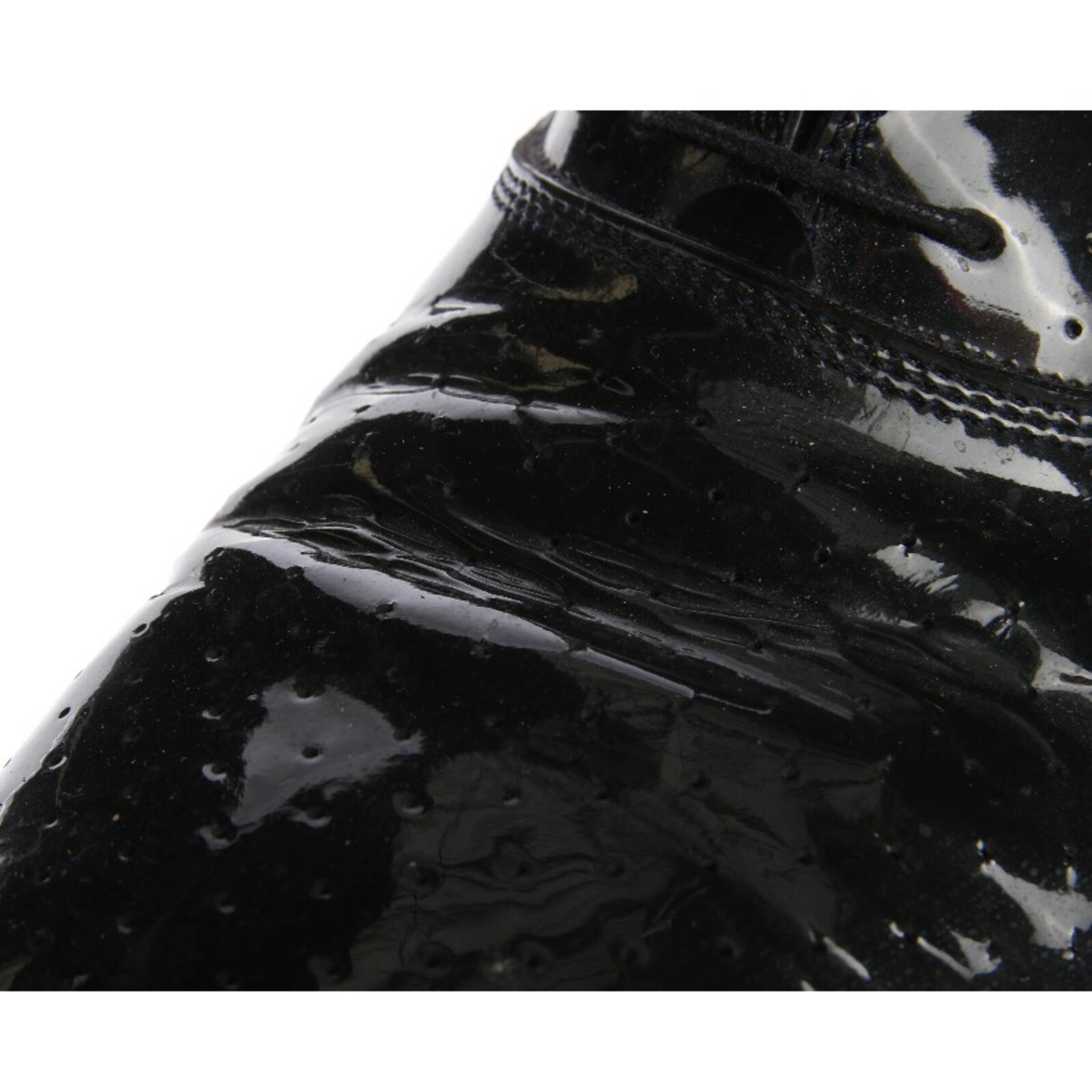 Louis Vuitton Flats & Loafers in 43 in Black