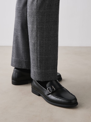 Next Slipper in Schwarz