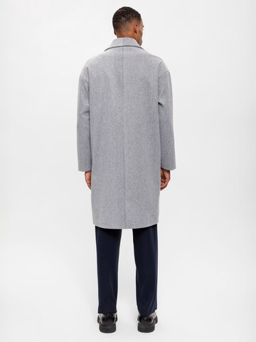 Antioch Between-seasons coat in Grey