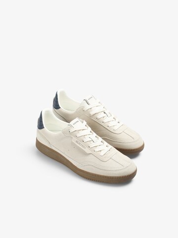 Scalpers Sneaker 'Nu Miko' in Weiß