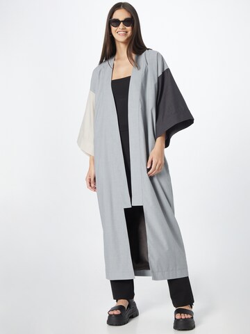 Karo Kauer Kimono in Blue