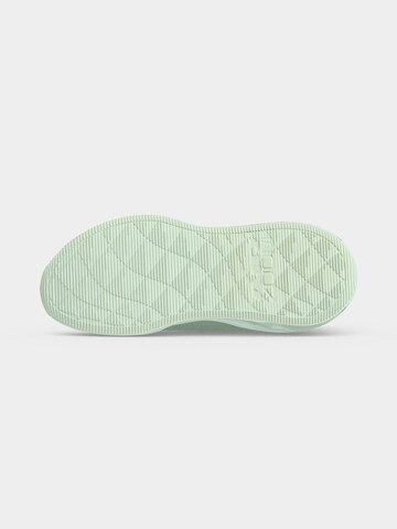 Chaussure de sport 'Bella 7' NIKE en vert