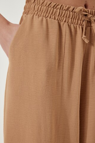 Happiness İstanbul Barrel Nadrág - bézs