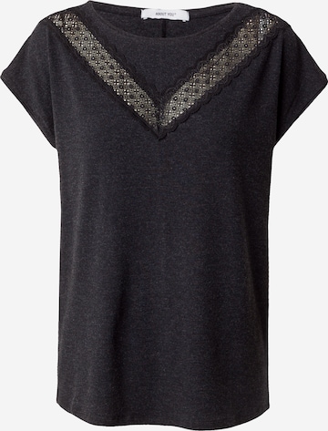 ABOUT YOU T-shirt 'Royalty' i grå: framsida