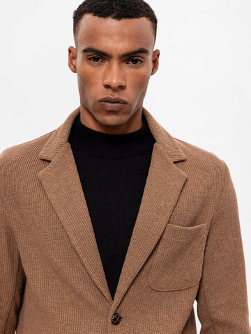 Antioch Regular fit Blazer in Brown