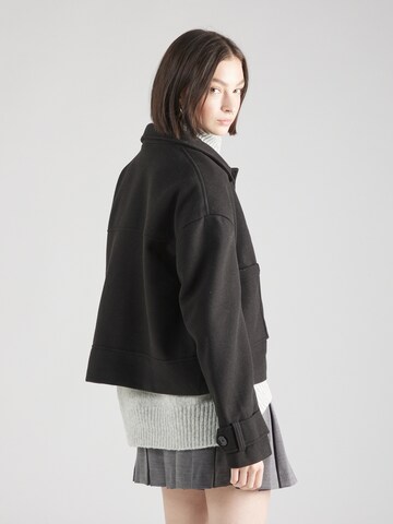 NLY by Nelly Jacke in Schwarz