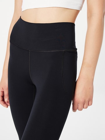 UNDER ARMOUR Skinny Sporthose 'Meridian' in Schwarz