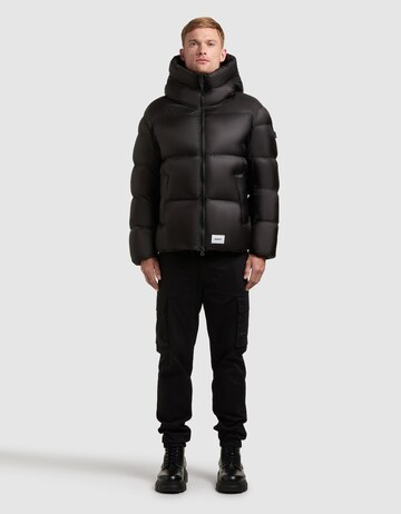 khujo Winterjacke 'Dane' in Schwarz: Vorderseite