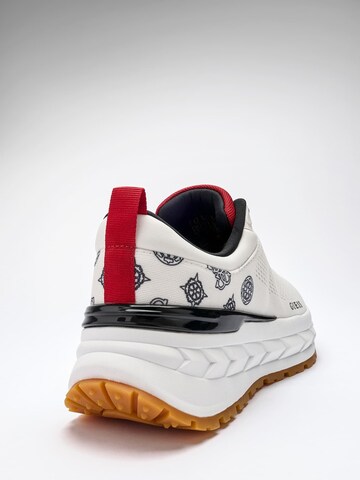 GUESS Sneaker 'Runit 4G' in Weiß