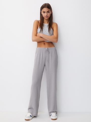 Pull&Bear Wide Leg Hose in Grau