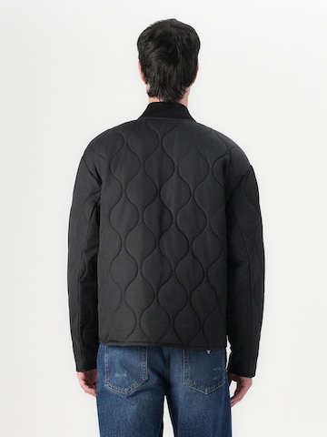 GUESS JEANS Átmeneti dzseki - fekete