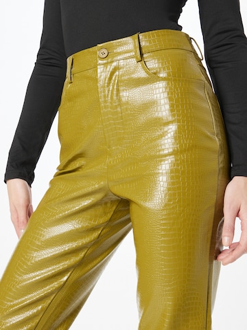 Regular Pantalon Daisy Street en vert