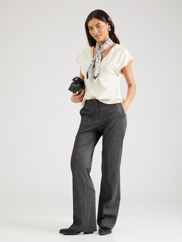 SELECTED Tunika 'SLFCALA SS V-NECK TOP EX' i beige