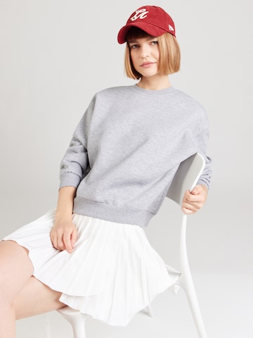 ABOUT YOU Sweatshirt 'Ina' in Grau: Vorderseite