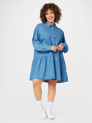 Tommy Jeans Curve Shirt Dress 'CHAMBRAY' in Blue: front