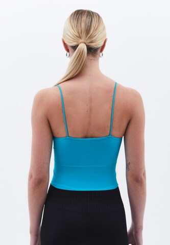 OXXO Top in Blue