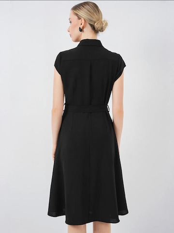 Bigdart Dress in Black