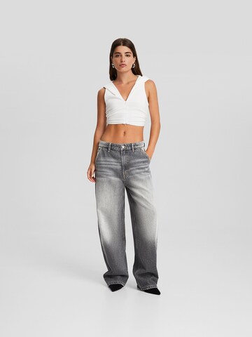 Bershka Wide Leg Jeans in Grau