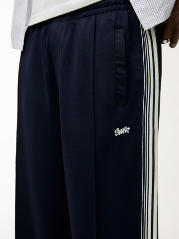 Loosefit Pantalon Pull&Bear en bleu