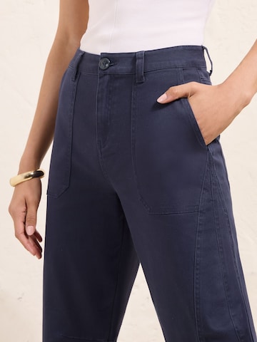 Friends Like These Barrel Trousers in Blue