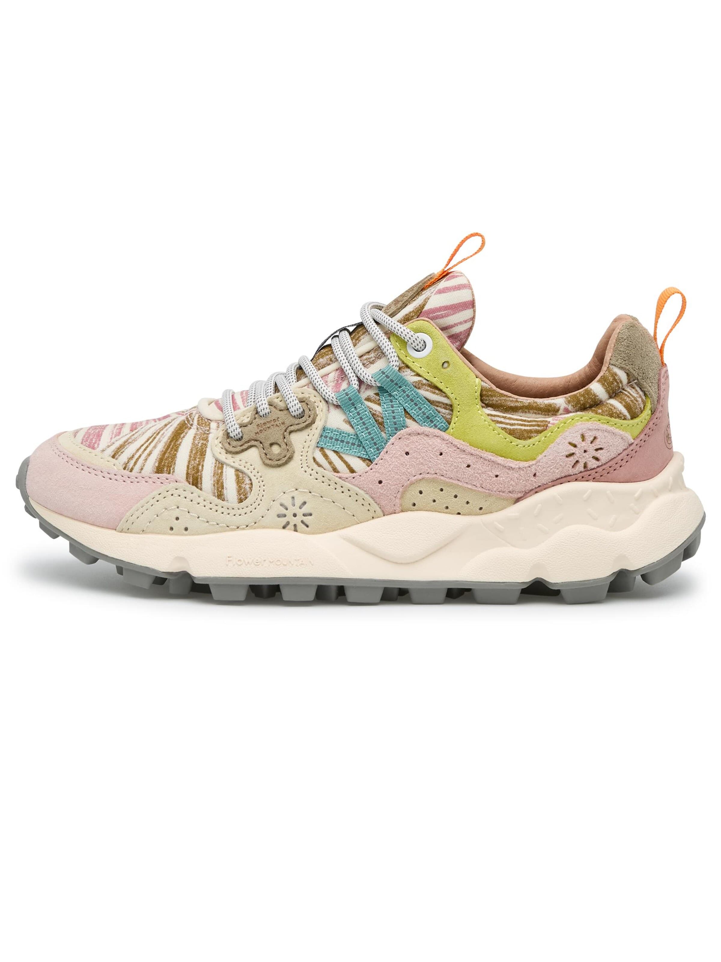 Flower Mountain Lace-Up Shoes 'YAMANO 3 WOMAN' in Pink: front
