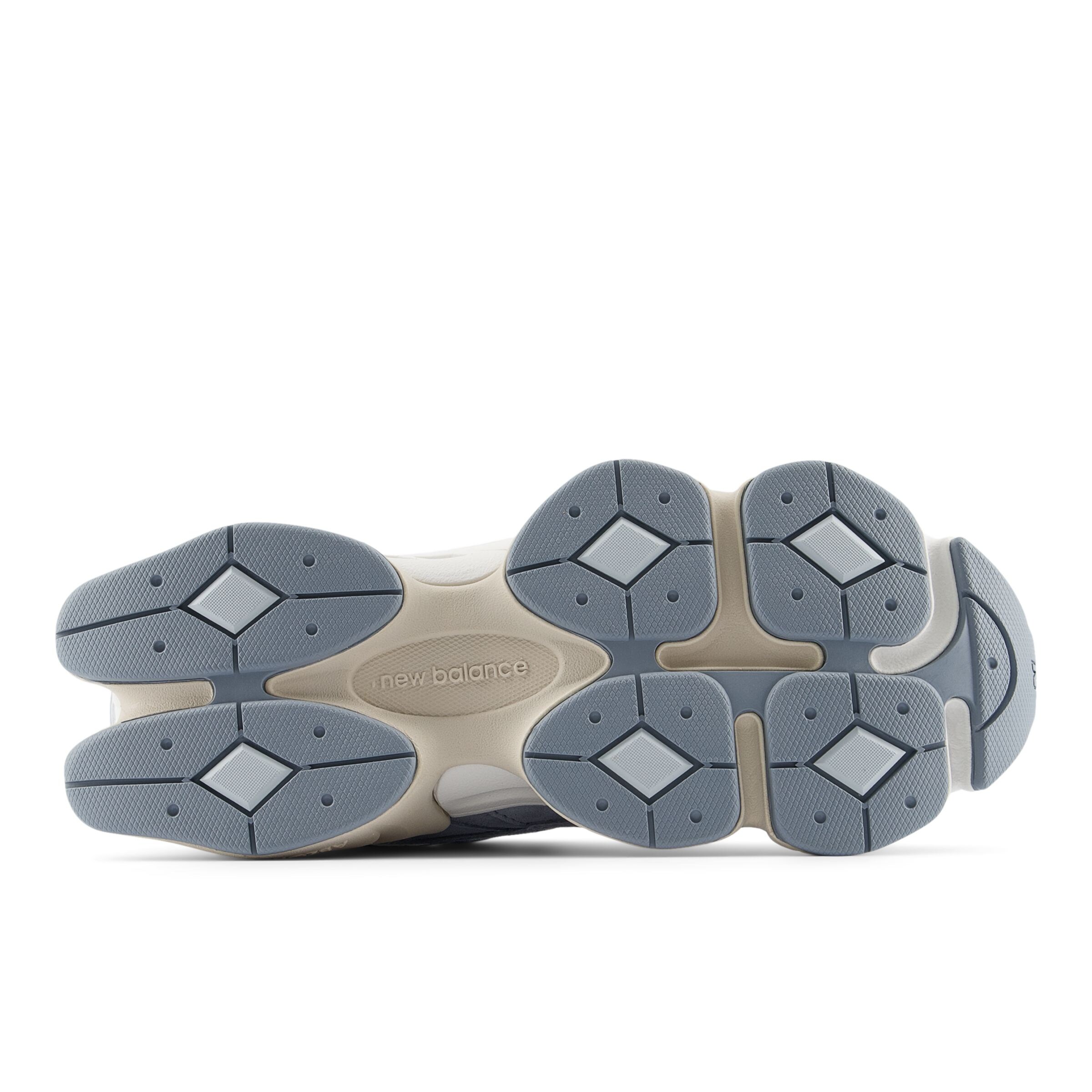 new balance Sneaker '9060'. in Grau