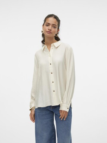 VERO MODA Blouse 'OMILA' in Beige