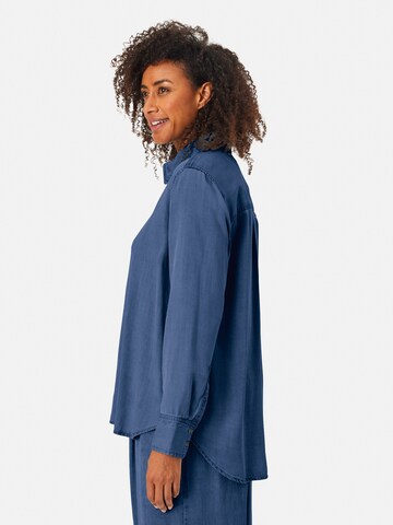 Masai Blouse in Blue