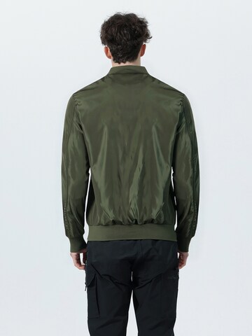 Youthup Between-Season Jacket in Green