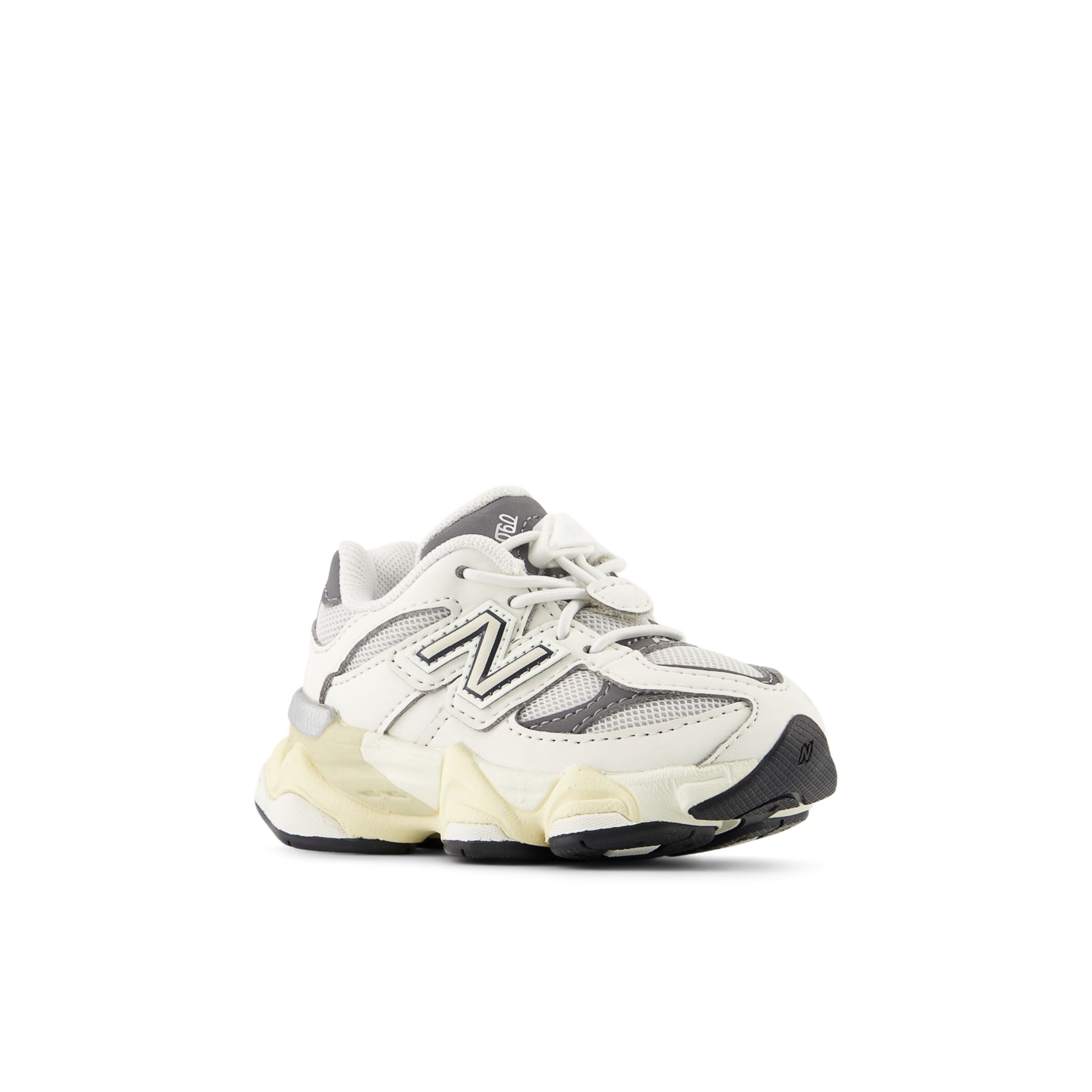 new balance '9060'. in Weiß