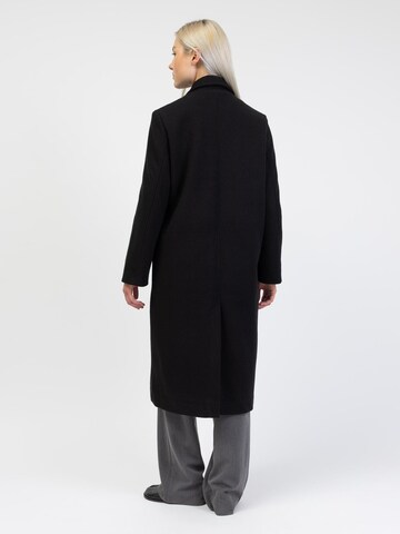 BROKE + SCHÖN Wintermantel in Schwarz