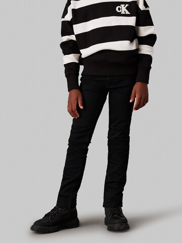 Calvin Klein Jeans - Slimfit Calças de ganga 'Essential' em preto: frente
