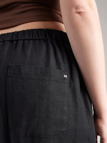 Tommy Hilfiger Curve Широкий Штаны 'ESS' в Черный