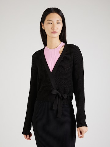 ABOUT YOU Sweater 'Selina' in Black: front