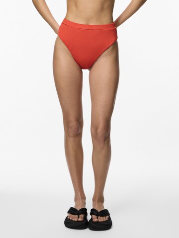 PIECES Bikinitrusse 'PCAia' i rød: forside