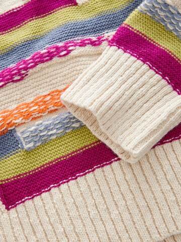 Next Sweater in Mixed colors