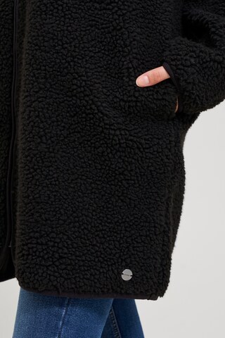 Oxmo Between-Seasons Coat 'TOVA' in Black