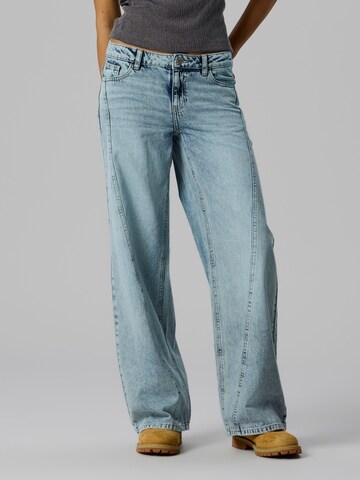 Wide leg Jeans di LMTD in blu: frontale