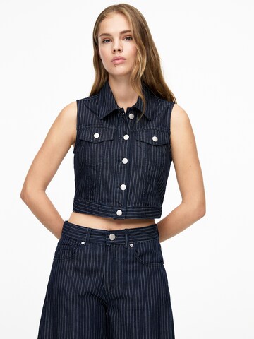 Pull&Bear Vest in Blue: front