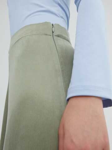 EDITED Skirt 'Mercy' in Green